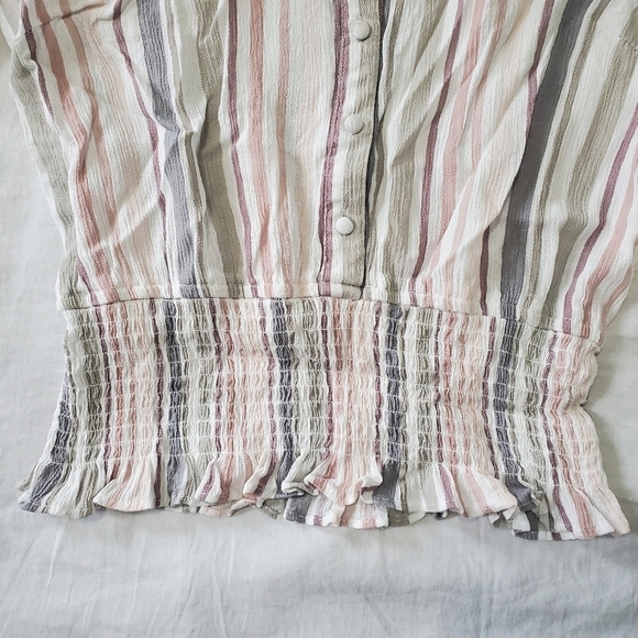 WOMEN'S Japna Neutral Striped Long Sleeve Crop Top Size M Buttons Smocked - Picture 8 of 11